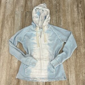Light blue and white tie dye beach hoodie NWOT